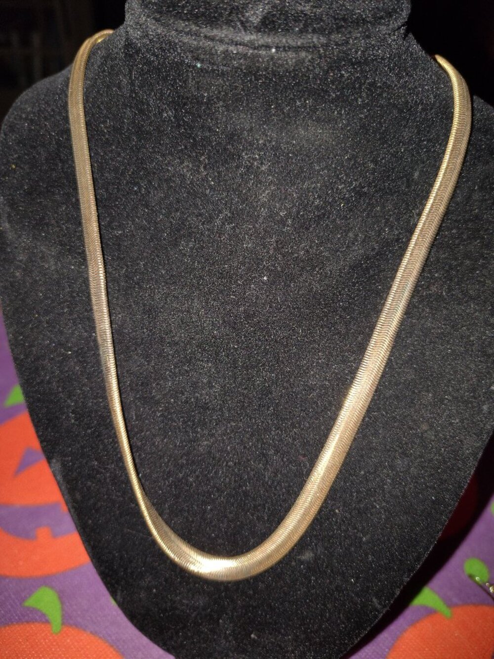 Ladies necklace